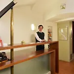 호텔 울프 4*