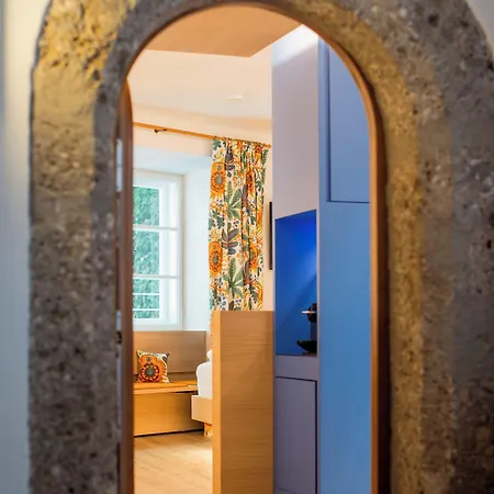 Wolf Hotel 4*